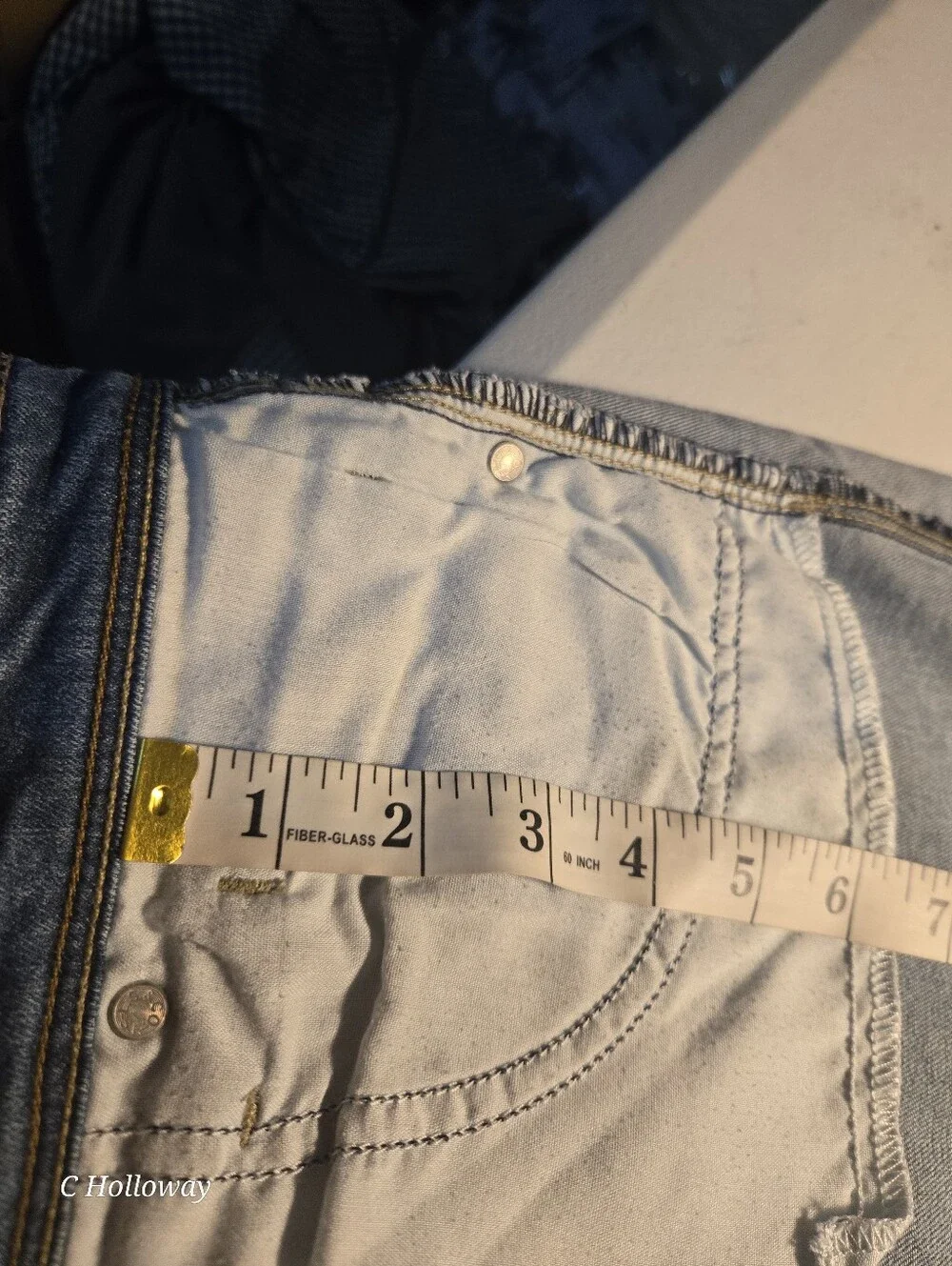Levi's Womens Blue Denim Shorts Stretch 5-Pocket Size 12